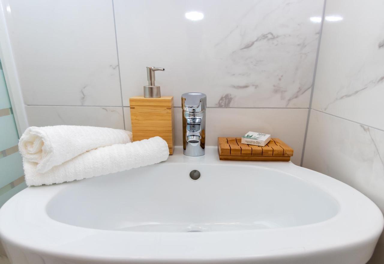 Radiant Premium Apartments - Fuenfhaus ウィーン エクステリア 写真