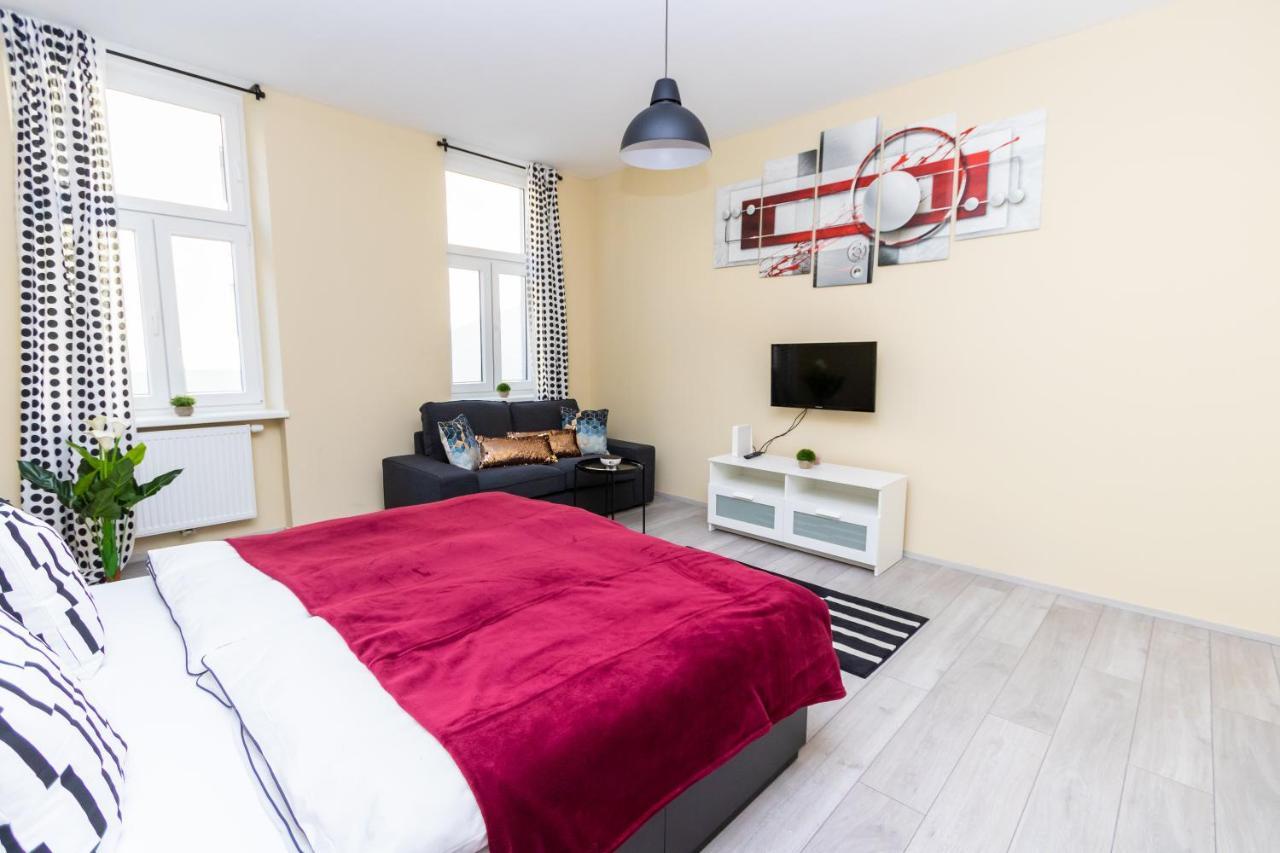 Radiant Premium Apartments - Fuenfhaus ウィーン エクステリア 写真