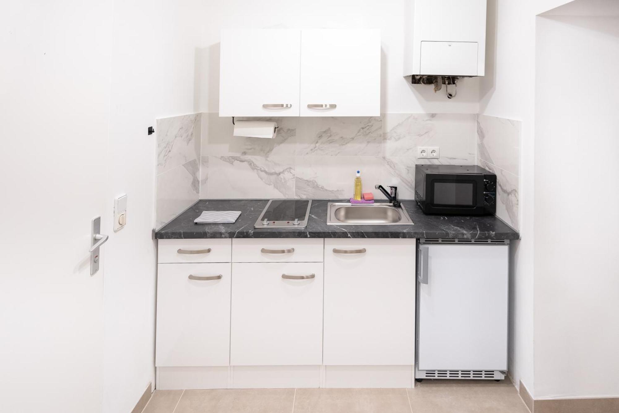 Radiant Premium Apartments - Fuenfhaus ウィーン エクステリア 写真