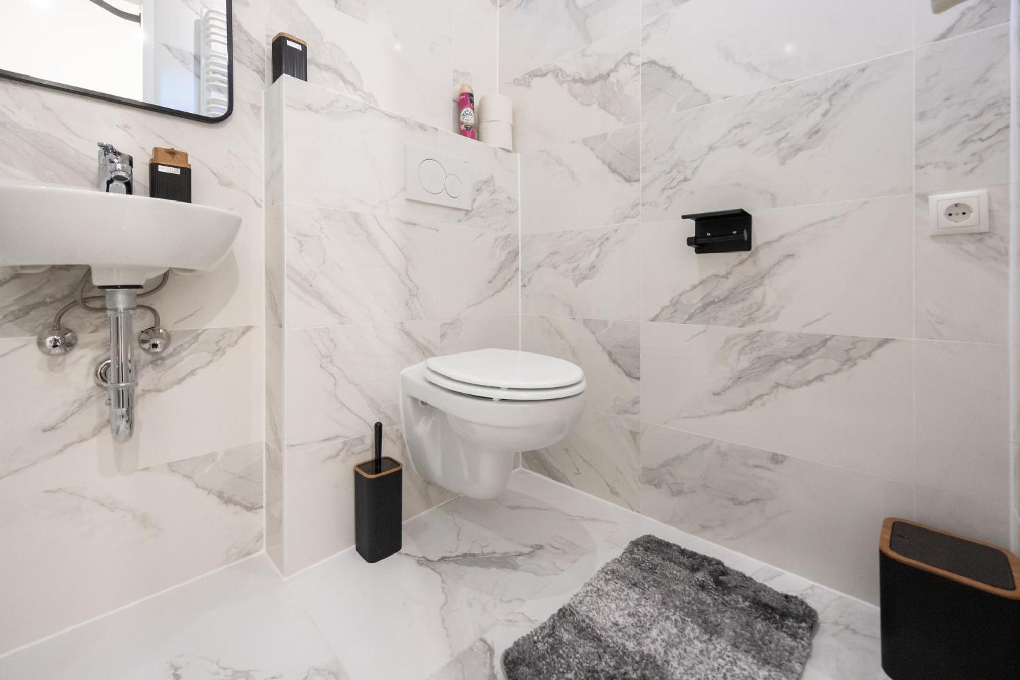 Radiant Premium Apartments - Fuenfhaus ウィーン エクステリア 写真