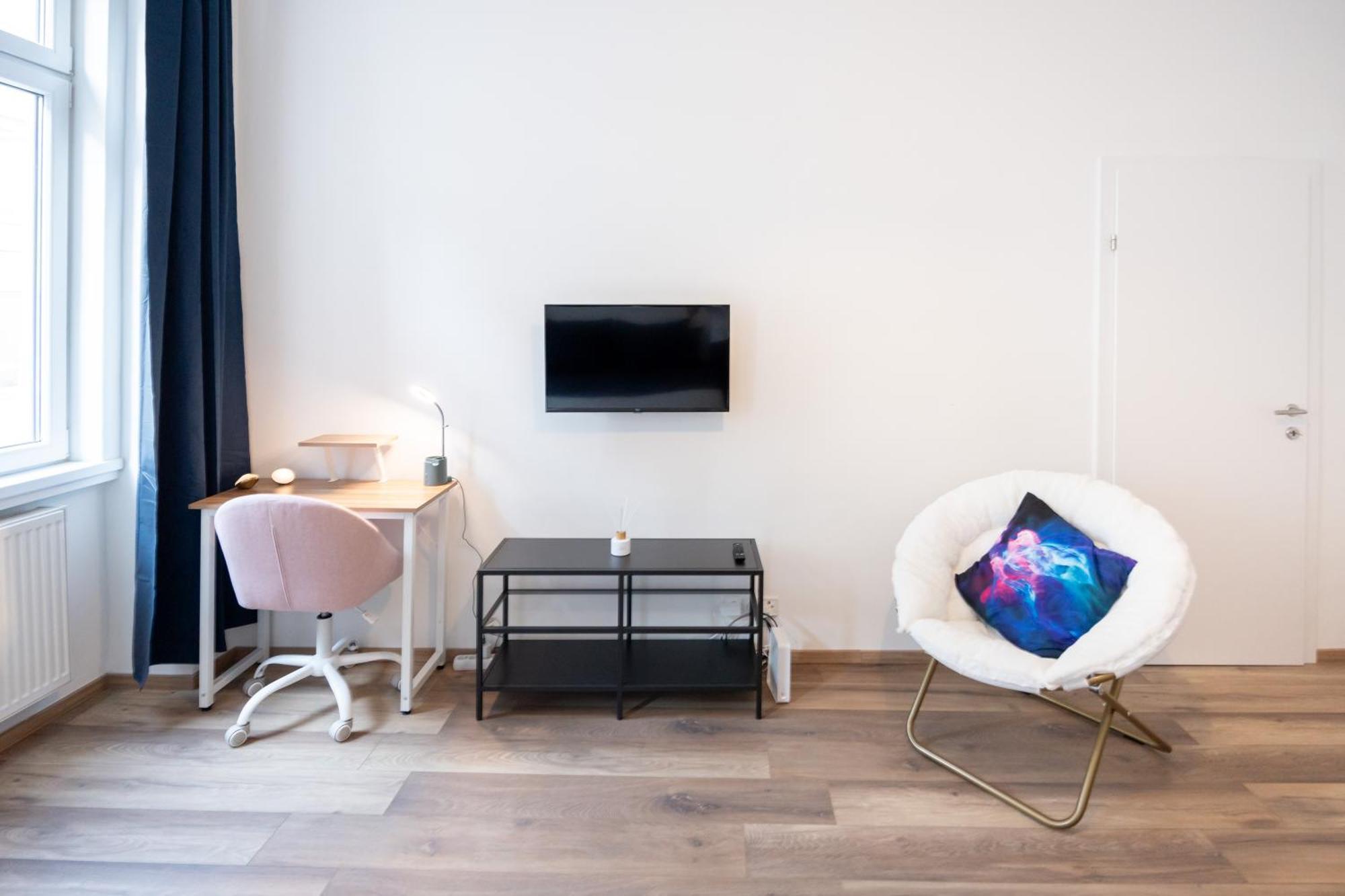 Radiant Premium Apartments - Fuenfhaus ウィーン エクステリア 写真
